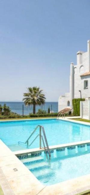 Playa Cristo Amazing Beach Terrace Appartment Эстепона Экстерьер фото