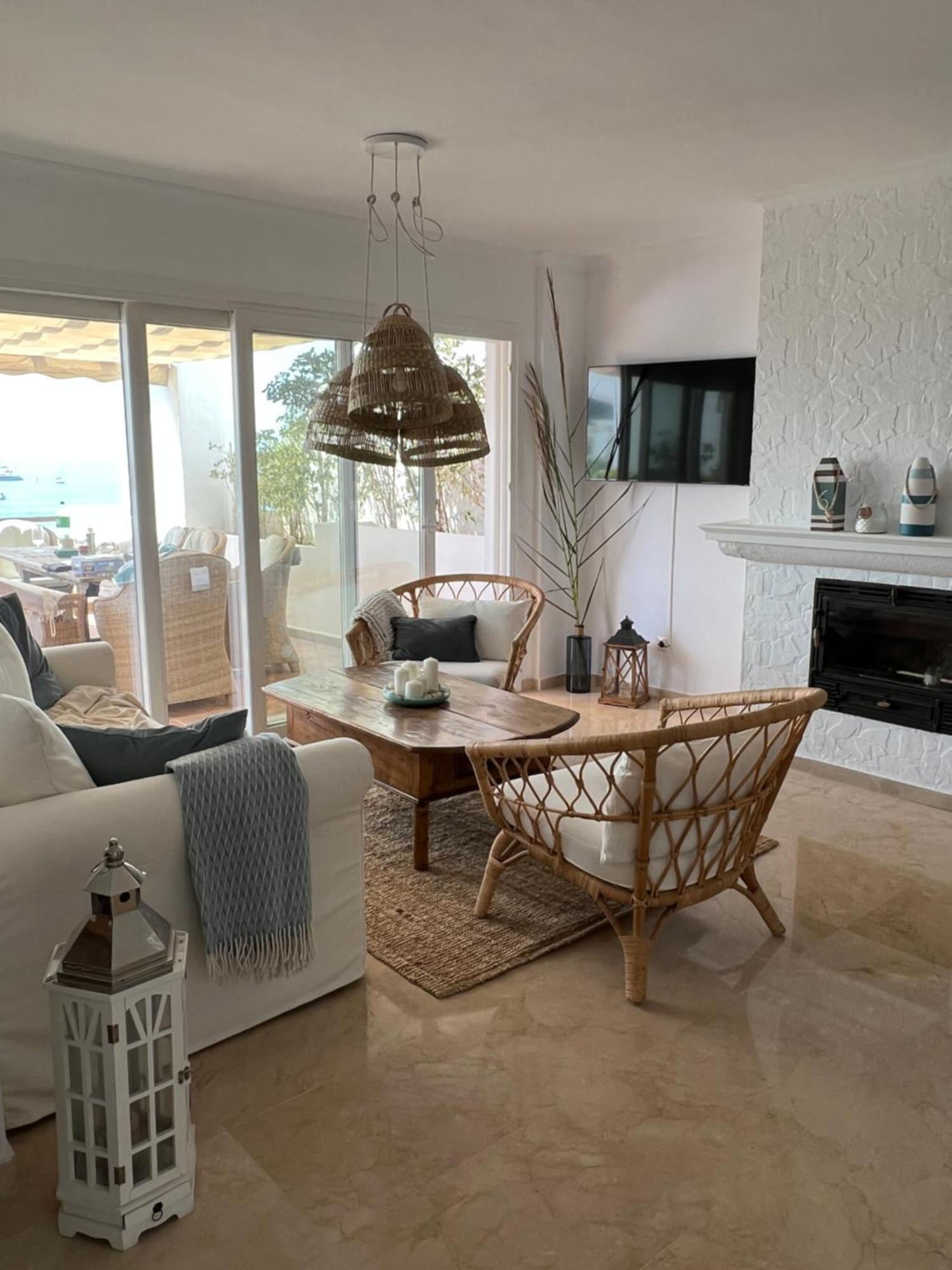 Playa Cristo Amazing Beach Terrace Appartment Эстепона Экстерьер фото